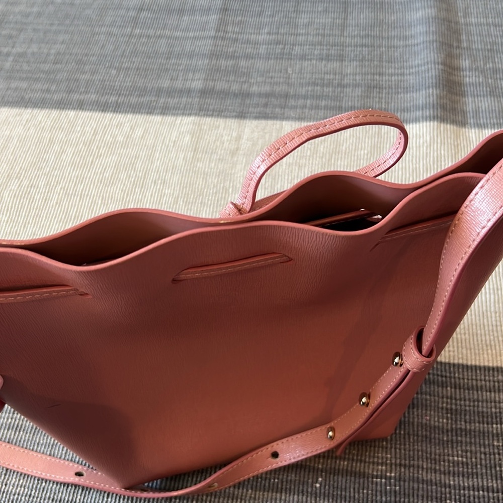 Mansur Gavriel Dusty Rose Leather Bucket Crossbody Bag - Picture 4 of 9